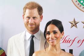 Prince Harry And Meghan Markle Allegedly 'Desperate' To Have Peace Talks With Royal Family